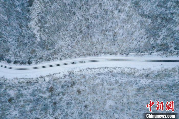 内蒙古移民管理警察-44℃踏雪巡边