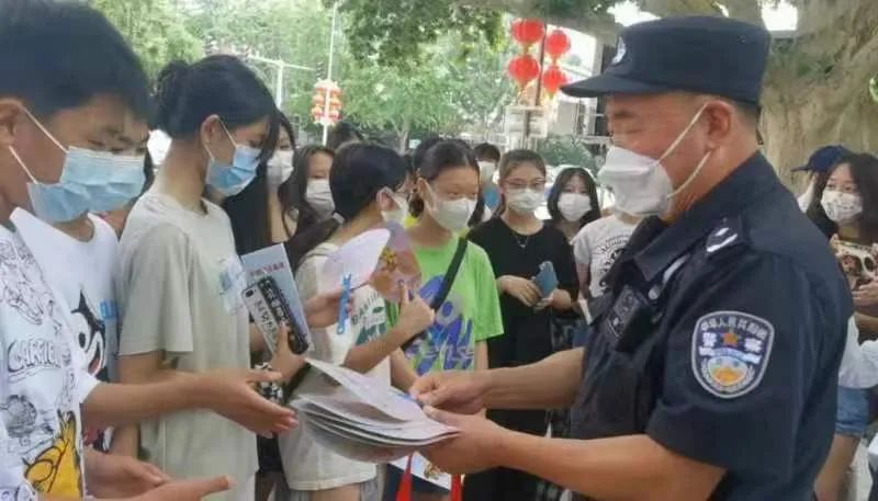 北京怀柔：警民携手 筑牢反诈金钟罩