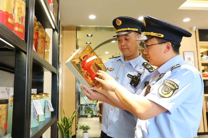 以案释法丨茶叶过度包装?下架整改!