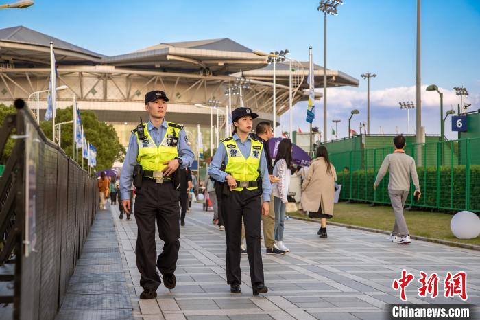 上海警方“超长待机”圈层防护2024年上海网球大师赛