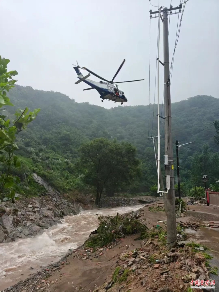 北京全力开展防汛救援工作