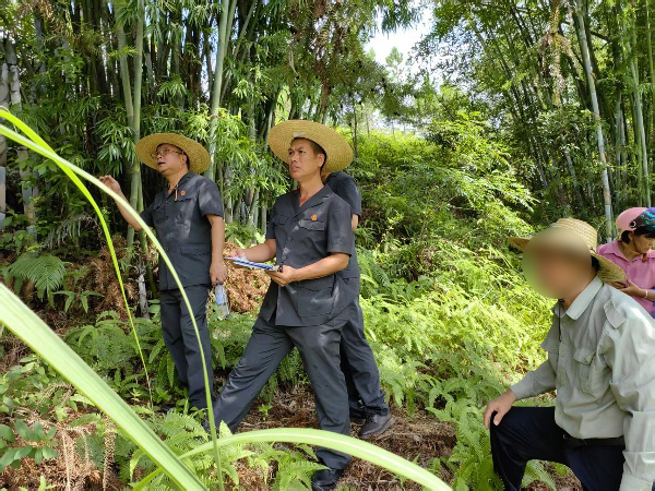 用“六尺巷”故事解开“心结” 用“六尺巷”故事解开“心结”