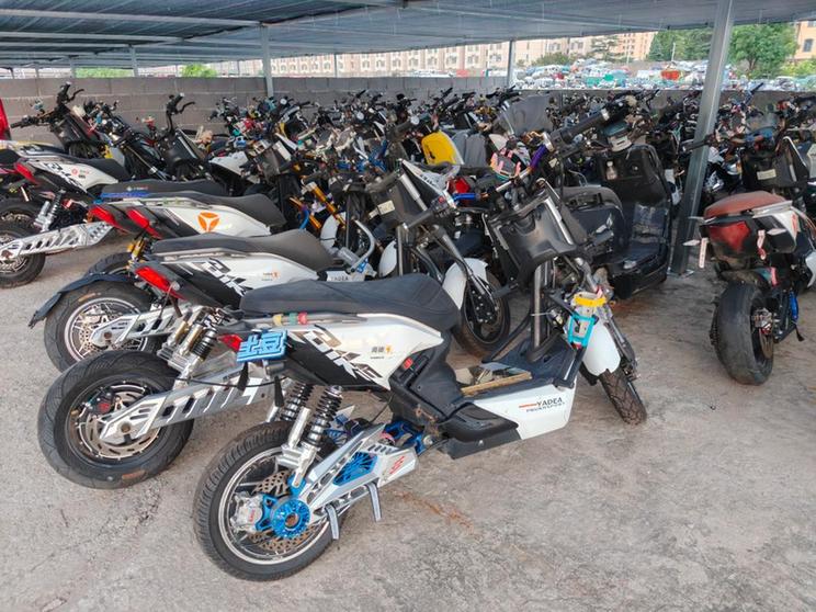 还午夜一片安宁——山东警方打击整治“飙车炸街”见闻