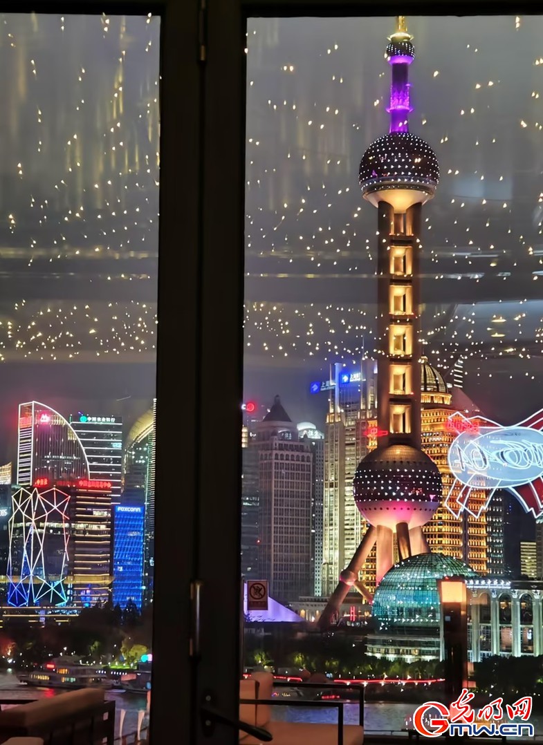 四中全会精神在基层 | 不去伦敦仲裁,为何纷纷选择上海法院? 四中全会精神在基层 | 不去伦敦仲裁,为何纷纷选择上海法院?