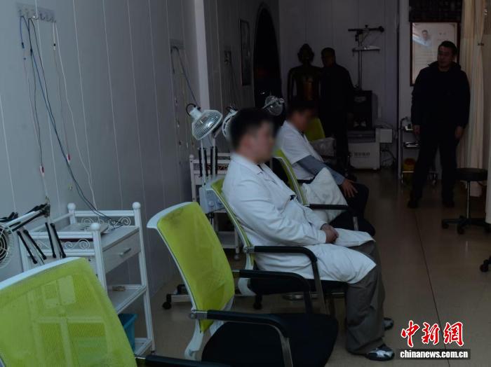 上海警方严厉打击医保诈骗违法犯罪:侦破案件60余起 累计涉案金额超3000万元
