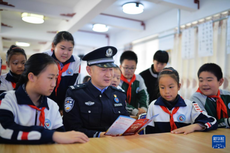 各地举行主题活动迎全民国家安全教育日