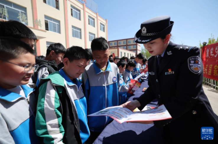 各地举行全民国家安全教育日主题活动