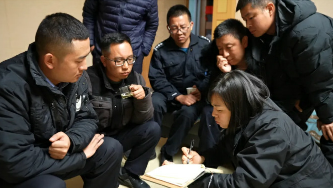 女警专案组长：让我在办案部门退休……