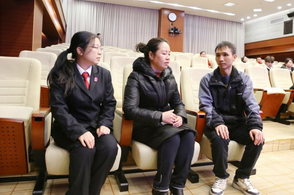 广西人大代表周颖峰：扎根车间的“创新工匠” 心系发展的“履职先锋”