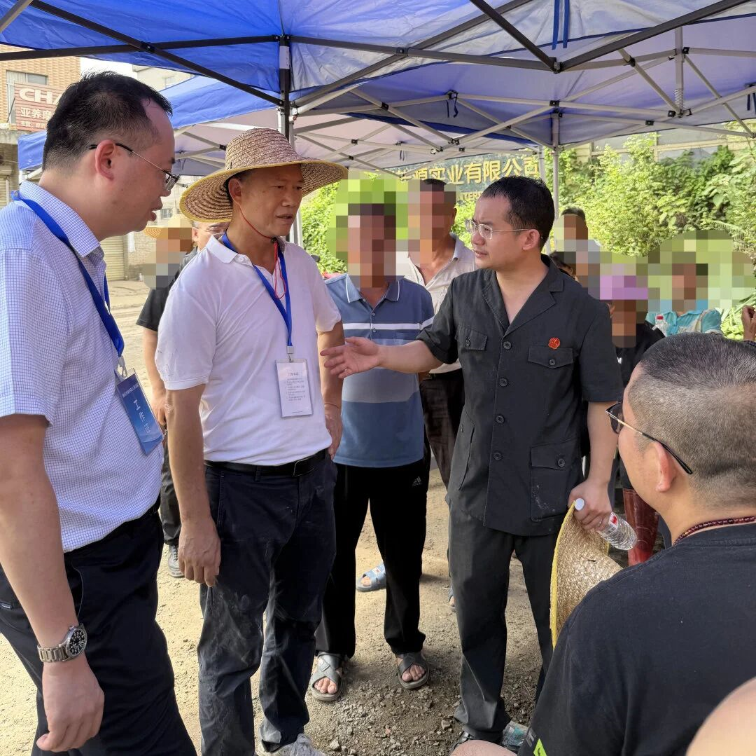 柳州市城中区法院三次圆满执行700吨钛矿 柳州市城中区法院三次圆满执行700吨钛矿